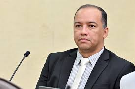 Foto de Taveira Júnior